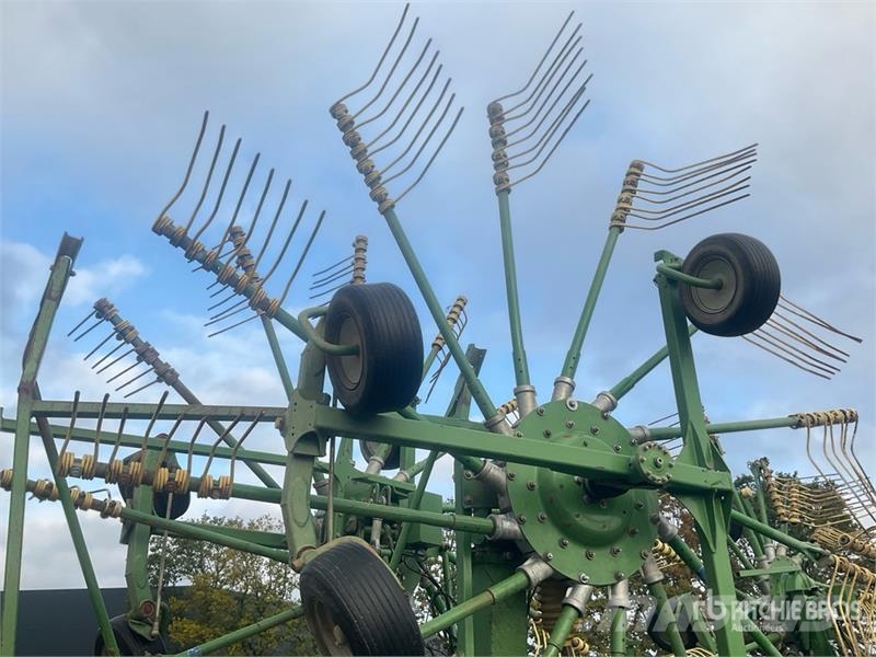 Krone Swardo 1400 Hay Rake 耙與翻草機