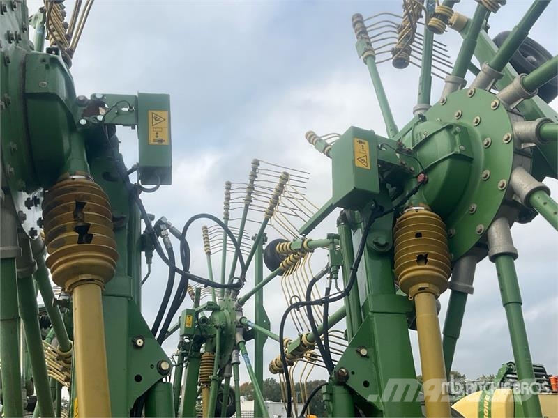 Krone Swardo 1400 Hay Rake 耙與翻草機