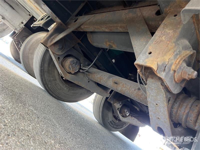 Krone SZ T/A Van Trailer Furgoonhaagised