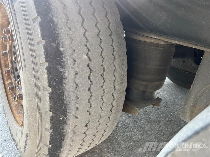 Krone SZ T/A Van Trailer Прицепы-фургоны