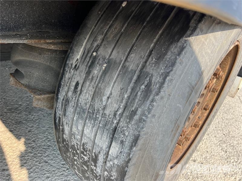 Krone SZ T/A Van Trailer Sanduk prikolice