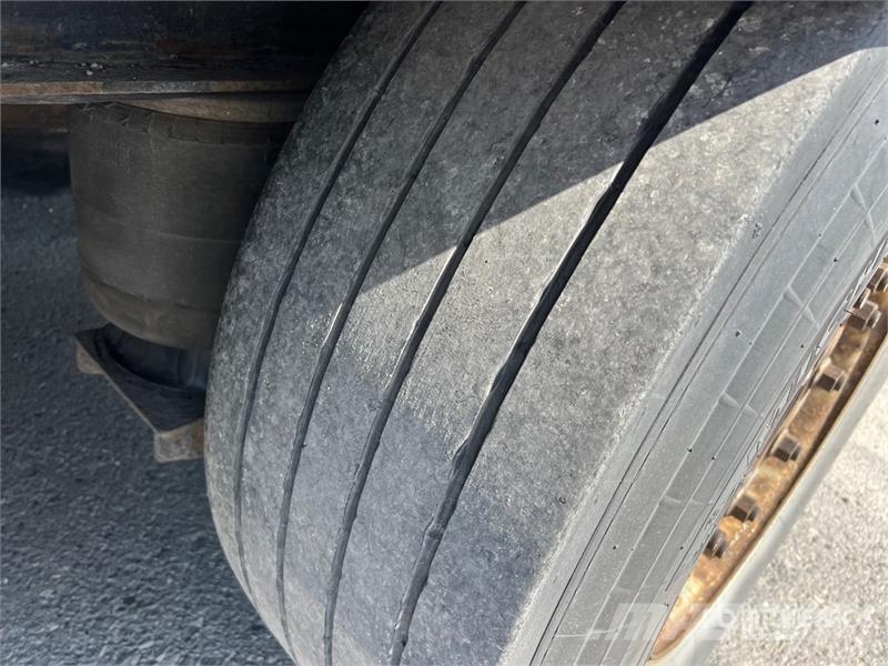 Krone SZ T/A Van Trailer Furgoonhaagised