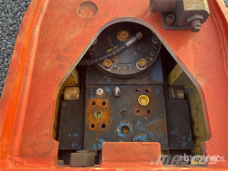 Krupp HM 1500 Hydraulic Breaker 破碎锤