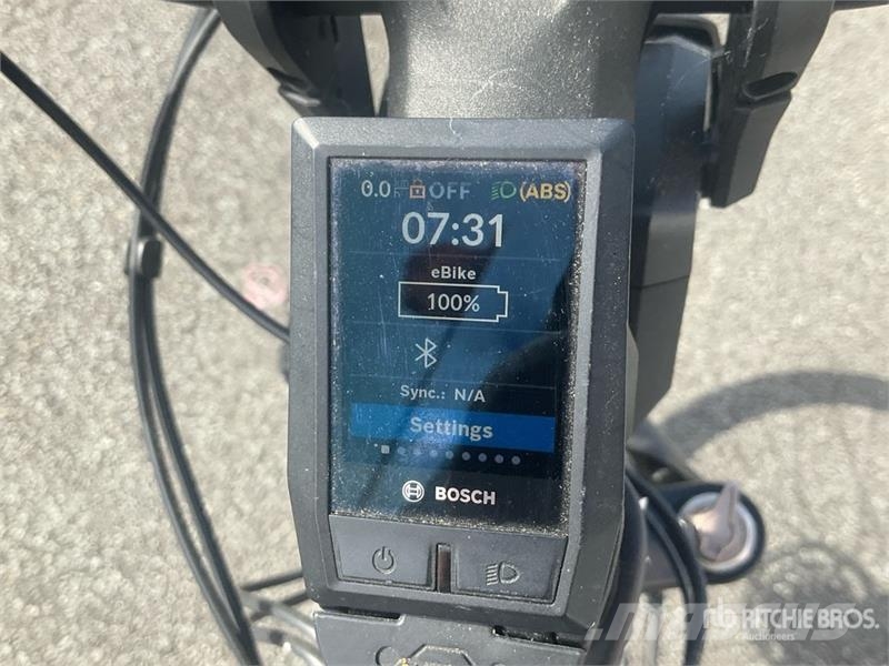 KTM Macina Sport ABS Electric Bicycle (Inoperable) مكونات أخرى