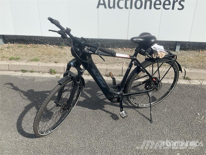 KTM Macina Sport ABS Electric Bicycle (Inoperable) مكونات أخرى