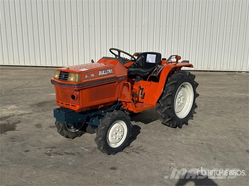 Kubota B1-16 4WD Tracteur Utilitaire Utility Tractor Micro tracteur