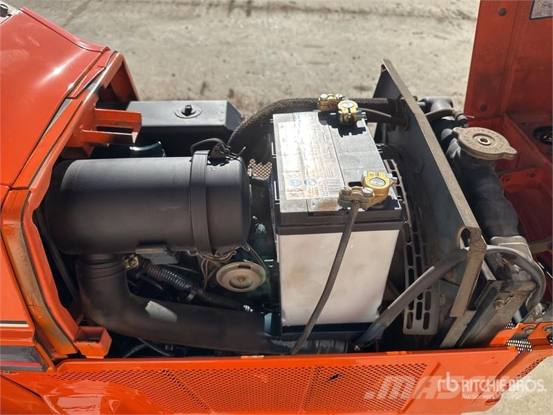 Kubota B1-16 4WD Tracteur Utilitaire Utility Tractor Micro tracteur