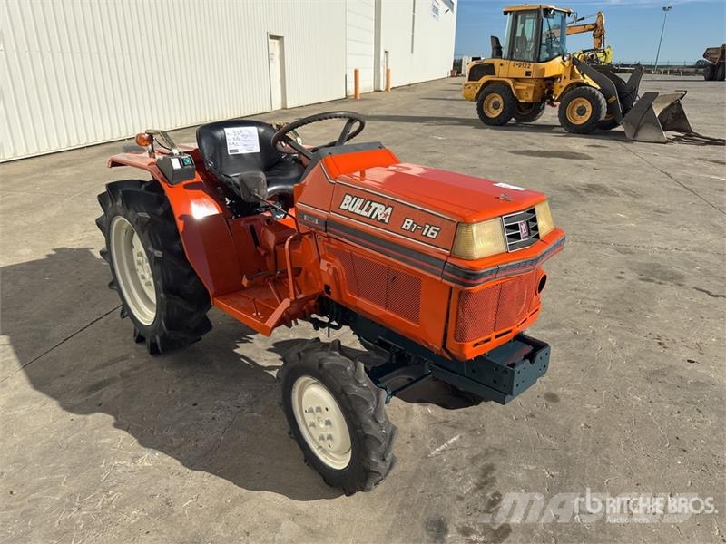 Kubota B1-16 4WD Tracteur Utilitaire Utility Tractor Micro tracteur