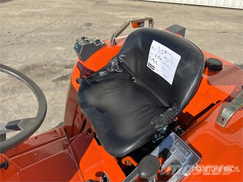 Kubota B1-16 4WD Tracteur Utilitaire Utility Tractor Micro tracteur