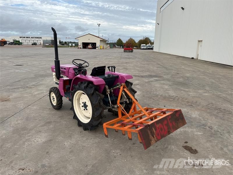 Kubota B1600 4WD Tracteur Utilitaire Utility Tractor Kleintraktoren