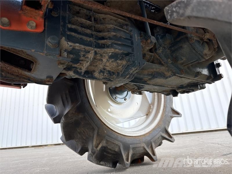 Kubota B1600 4WD Tracteur Utilitaire Utility Tractor Kompakttraktorid