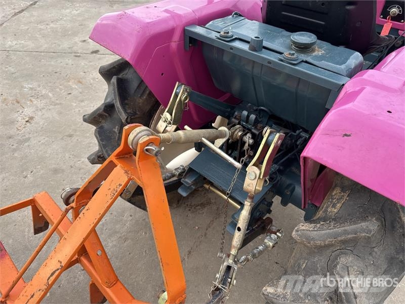 Kubota B1600 4WD Tracteur Utilitaire Utility Tractor Kleintraktoren