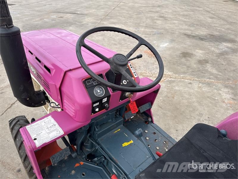 Kubota B1600 4WD Tracteur Utilitaire Utility Tractor Kleintraktoren