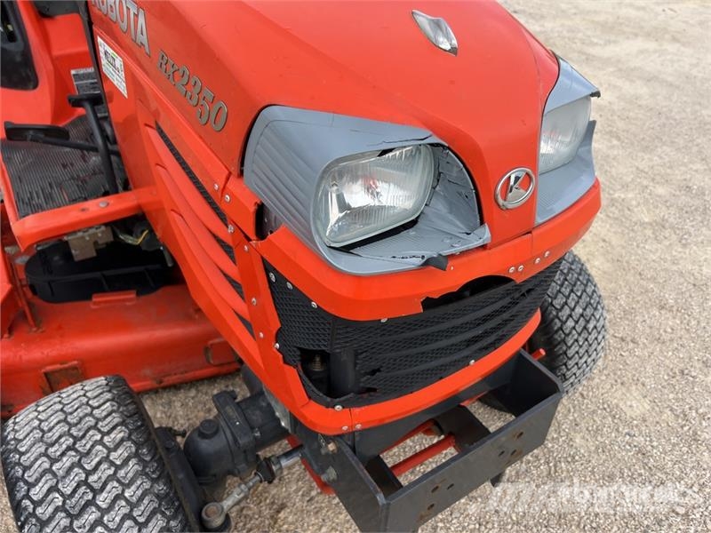 Kubota BX2350 Tracteur Tondeuse Mower Tractor 小型曳引機