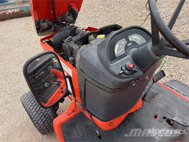 Kubota BX2350 Tracteur Tondeuse Mower Tractor 小型曳引機