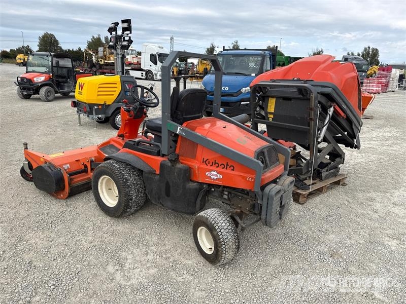 Kubota F3680 Vrtni traktor kosilnice
