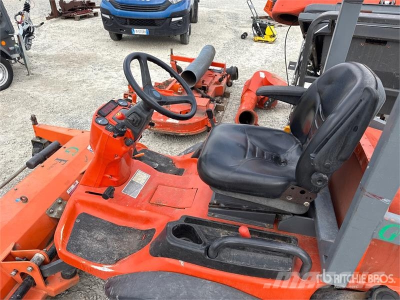 Kubota F3680 Vrtni traktor kosilnice