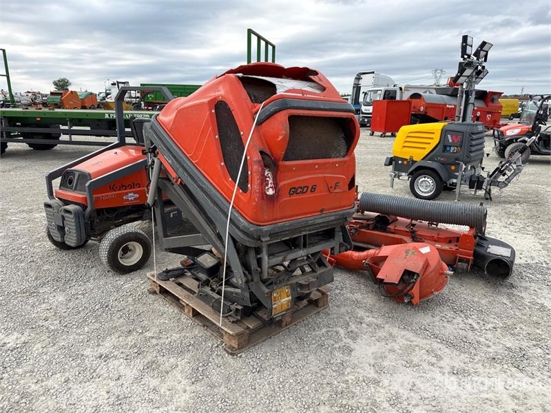 Kubota F3680 Vrtni traktor kosilnice