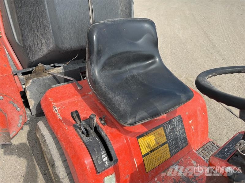 Kubota G1700 Tondeuse Lawn Mower Corta-Relvas Riders