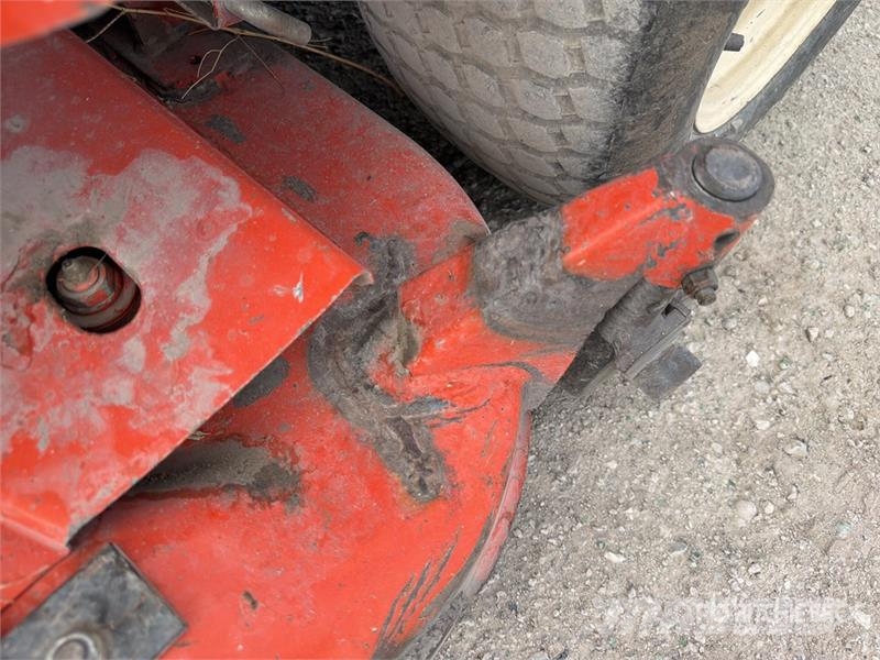 Kubota G1700 Tondeuse Lawn Mower Corta-Relvas Riders