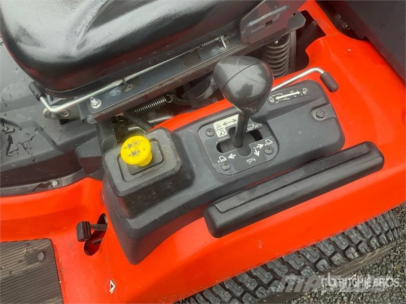 Kubota G231 4x2 Lawn Mower Murutraktorid