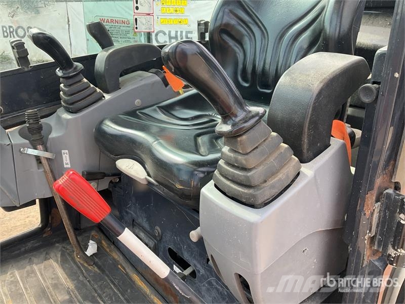 Kubota KX016-4 Miniekskavaatorid < 7 t