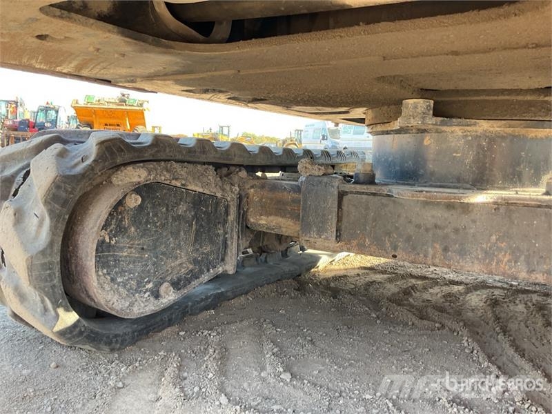Kubota KX016-4 ミニ油圧ショベル 7t以下(ミニユンボ・ミニディガー)