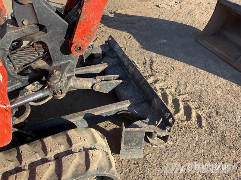 Kubota KX016-4 ミニ油圧ショベル 7t以下(ミニユンボ・ミニディガー)
