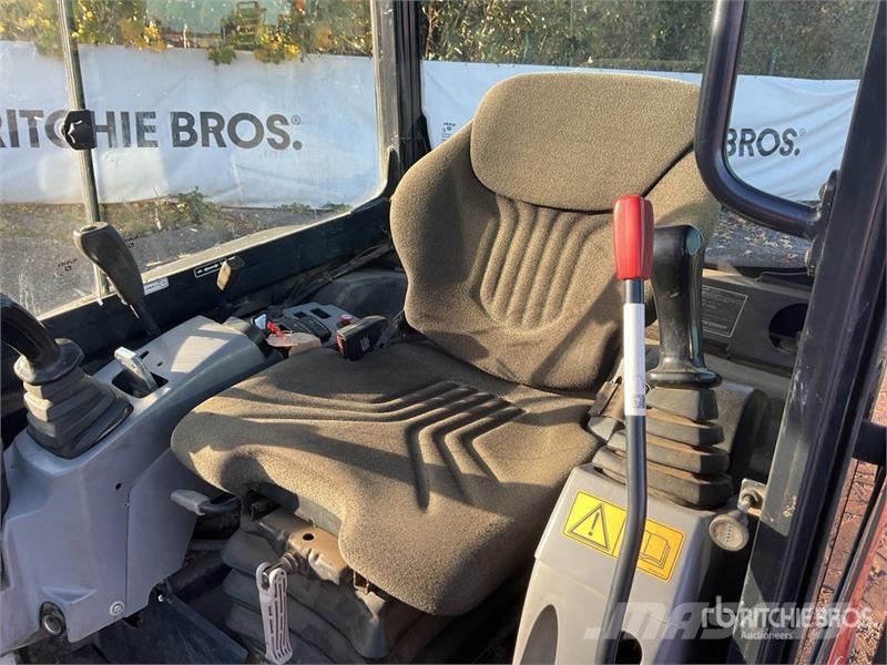 Kubota KX027-4 Mini Excavator حفارات صغيرة أقل من 7 طن (حفارات صغيرة)
