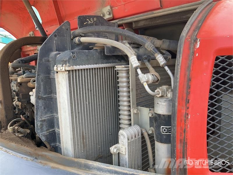 Kubota KX080-4a Tracked Excavator Crawler excavators