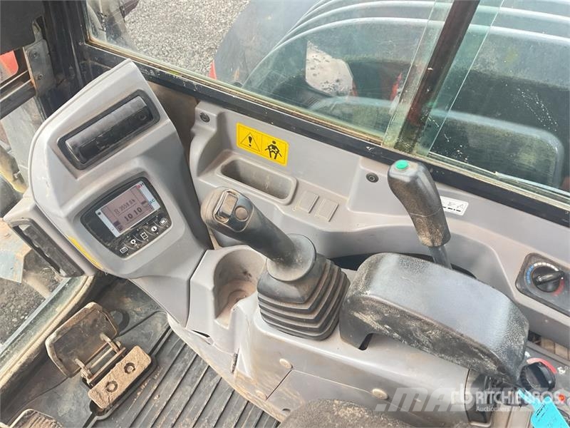 Kubota KX080-4a Tracked Excavator Crawler excavators