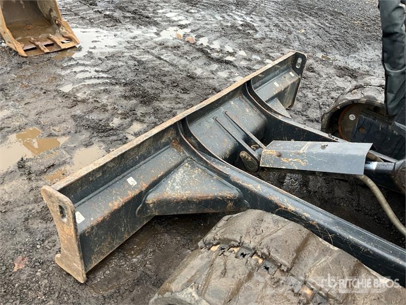 Kubota KX080-4a2 Tracked Excavator Crawler excavators