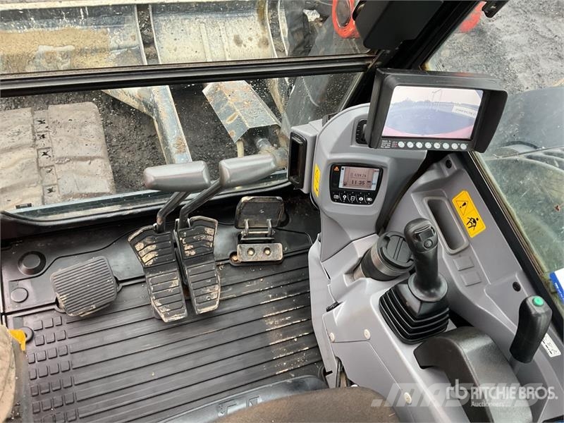 Kubota KX080-4a2 Tracked Excavator Crawler excavators