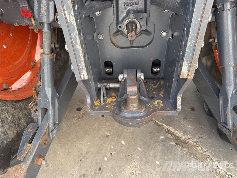 Kubota M128X Tracteur Agricole 4WD Tractor Traktorid