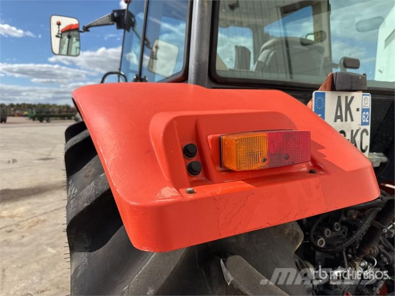 Kubota M128X Tracteur Agricole 4WD Tractor Traktorid