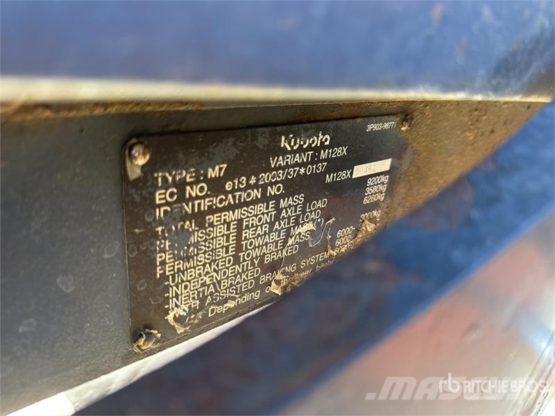 Kubota M128X Tracteur Agricole 4WD Tractor Traktorid