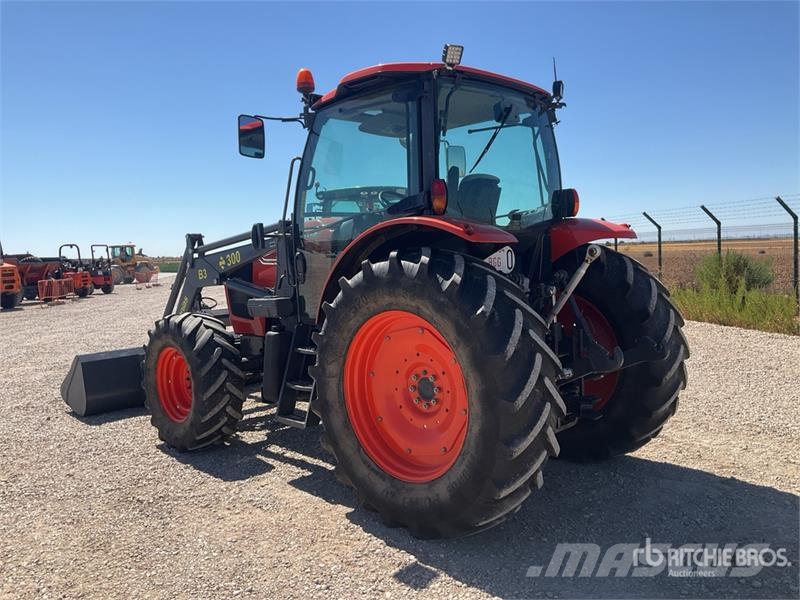 Kubota M135GX Traktori