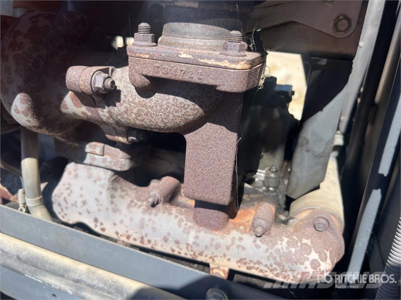 Kubota M135GX-S 4x4 Tracteur Agricole 4WD Tractor Traktorit
