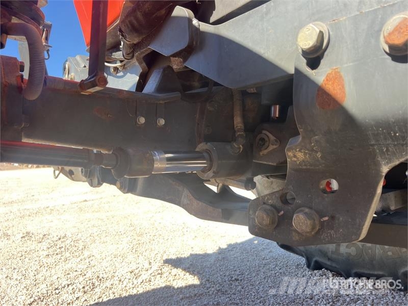 Kubota M135GX-S 4x4 Tracteur Agricole 4WD Tractor Traktorit