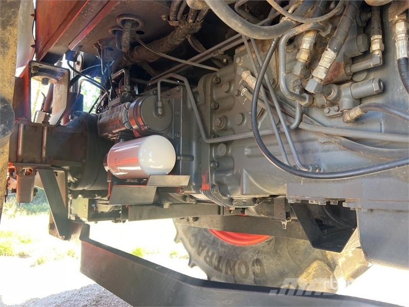 Kubota M135GX-S Tracteur Agricole 4x4 4WD Tractor الجرارات