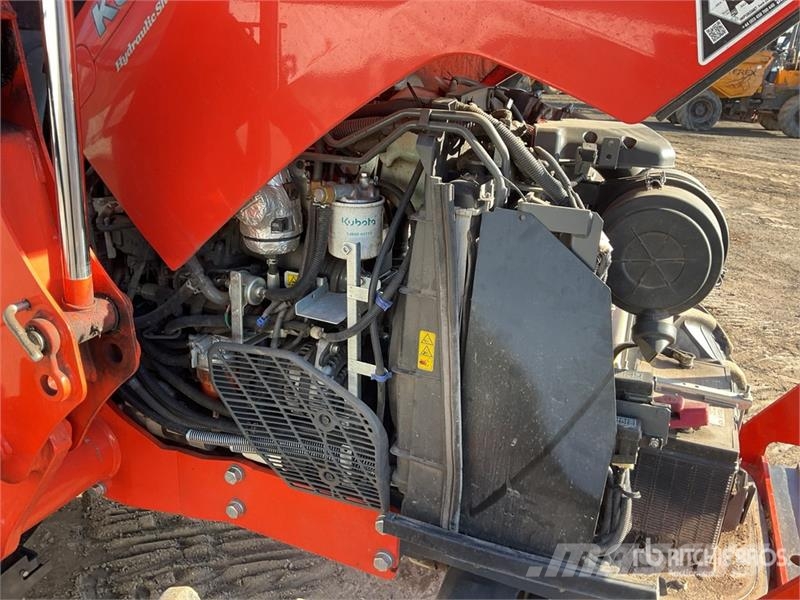 Kubota M4062 4WD Utility Tractor Kompaktní traktory