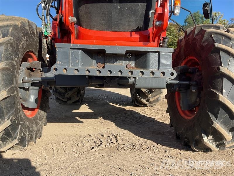 Kubota M4062 4WD Utility Tractor Kompaktní traktory