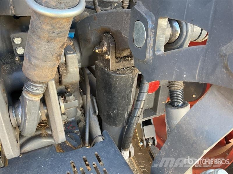 Kubota M4062 4WD Utility Tractor Kompaktní traktory