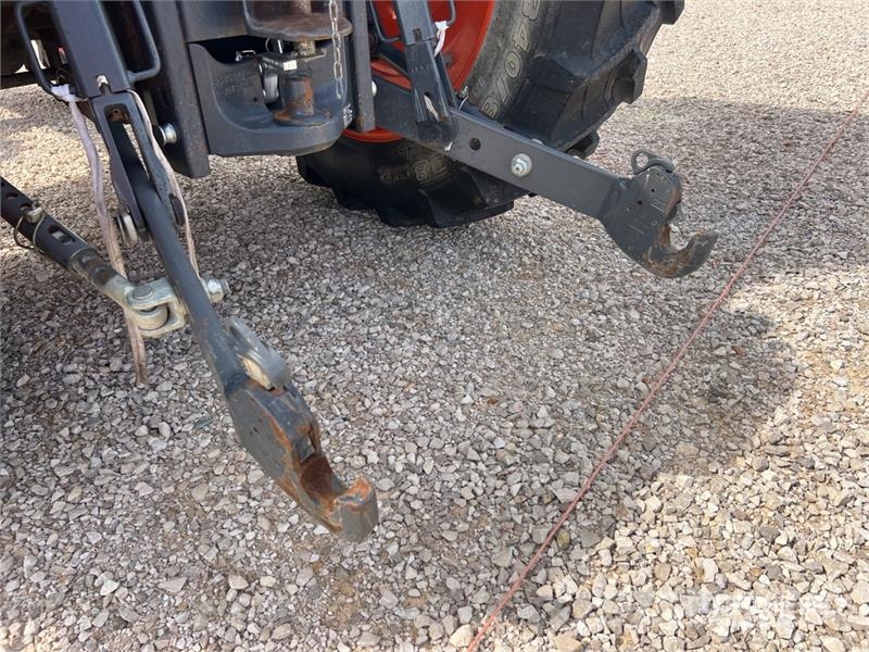 Kubota M5091 الجرارات