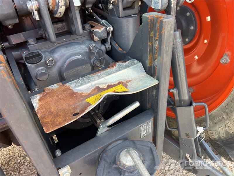 Kubota M5091 الجرارات