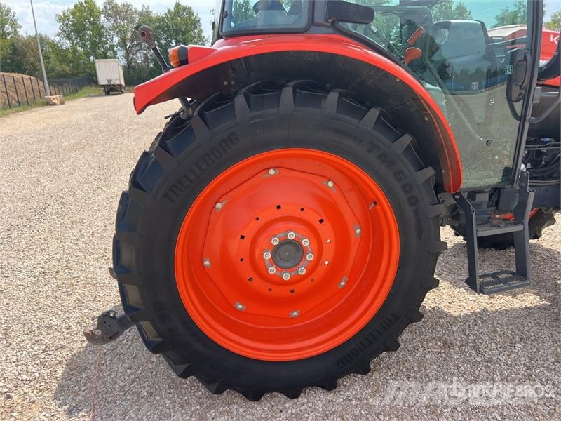 Kubota M5091 الجرارات
