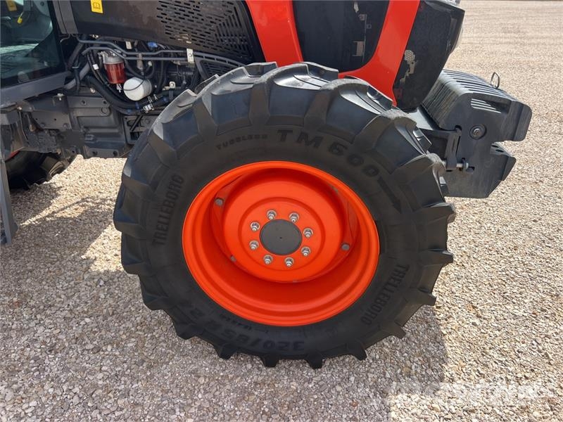 Kubota M5091 الجرارات