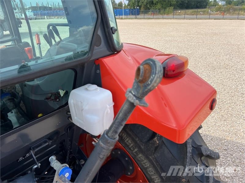 Kubota M5091 الجرارات