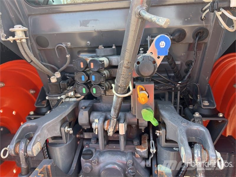 Kubota M5091 الجرارات
