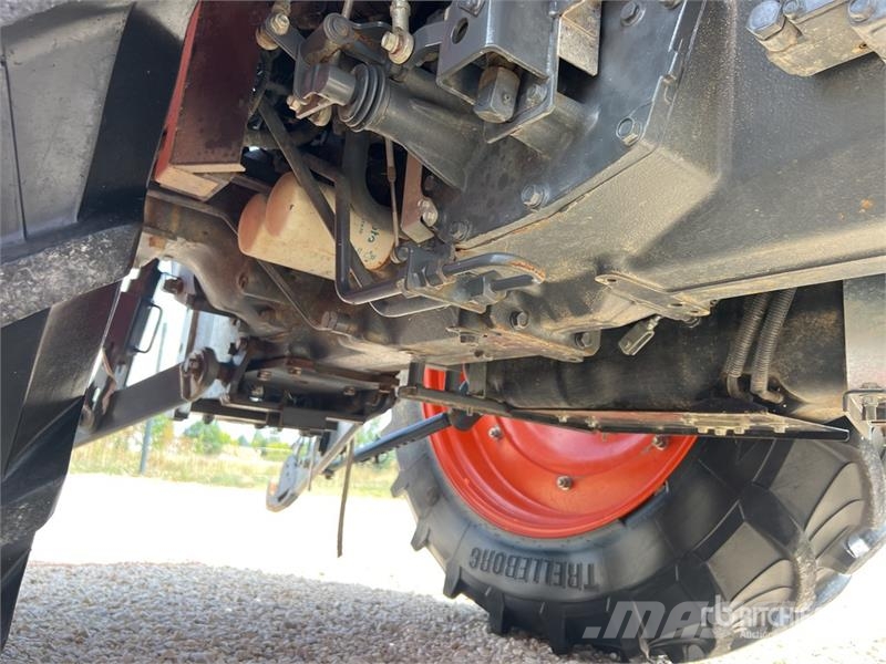 Kubota M5091 الجرارات